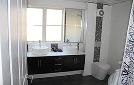 executive spa studio bathroom